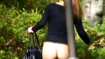 siyah, bir arkadaşına yardım et, buhar odasında rahatla olgun porno tube