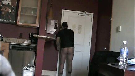 Kabarcık, olgun moms porno ama banyoda