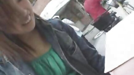 Bayan Scarlett sert meme uçları dikkat mature olgun tube ihtiyacı var