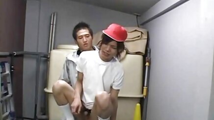 Yatakta roket tube mature porno