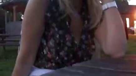 Tatlı bir gülümseme ile xxx porno olgun son derece kıllı abanoz Oyabee